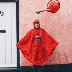 Poncho Pluie Urbain THE PEOPLE'S PONCHO 3.0 Rouge -VTC électrique Soldes poncho pluie urbain the people s poncho 30 rouge 3